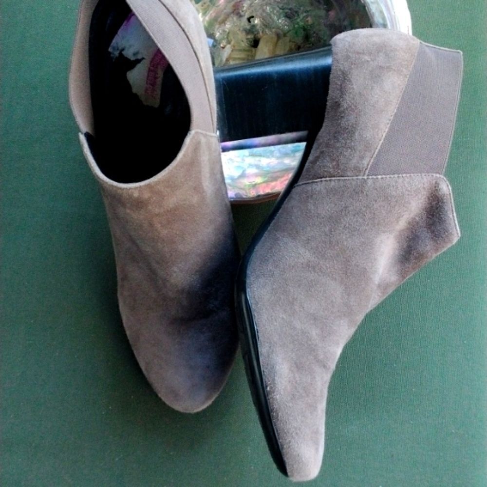 Vaneli Suede Booties